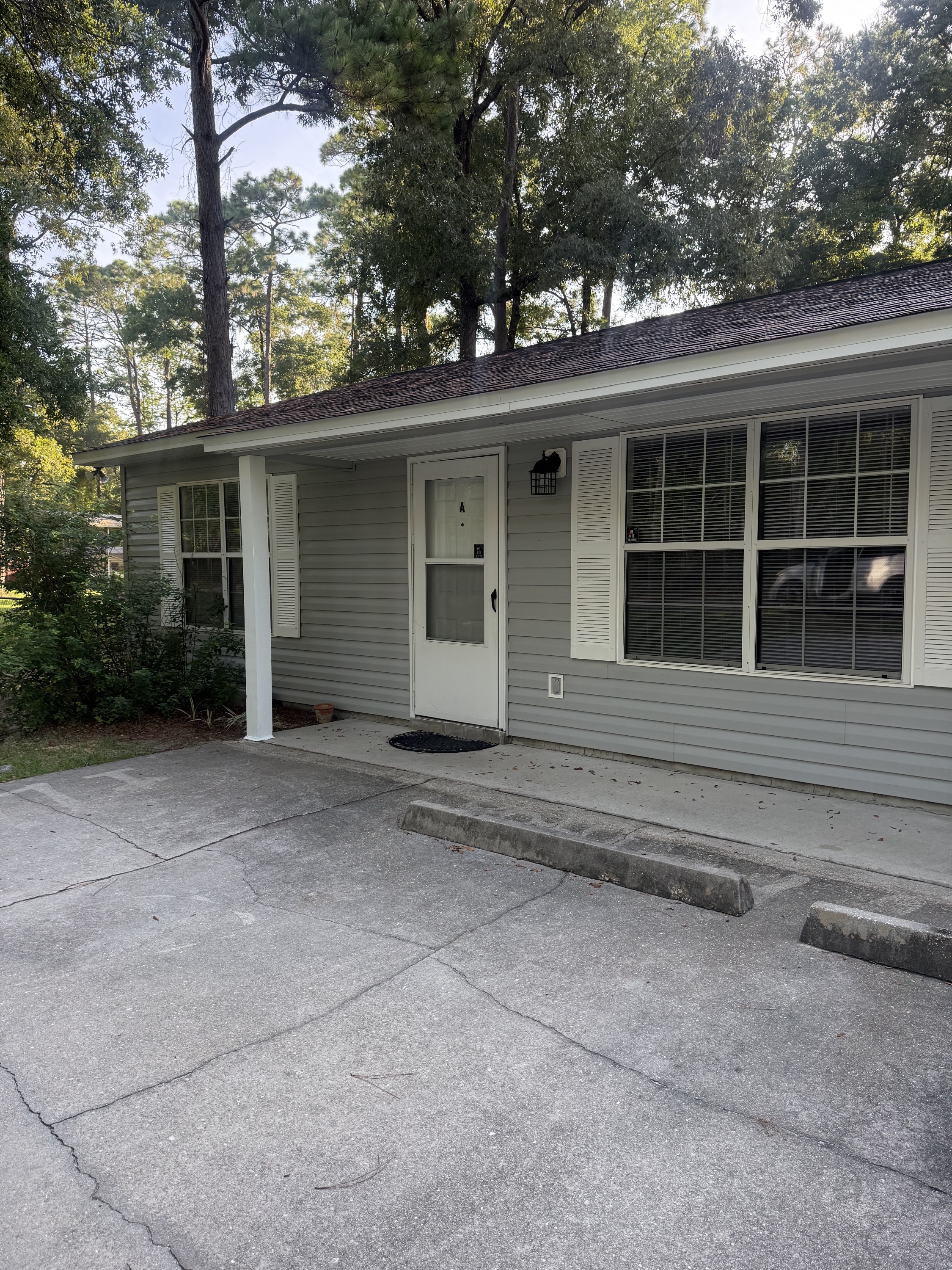953A Old Woodville Highway