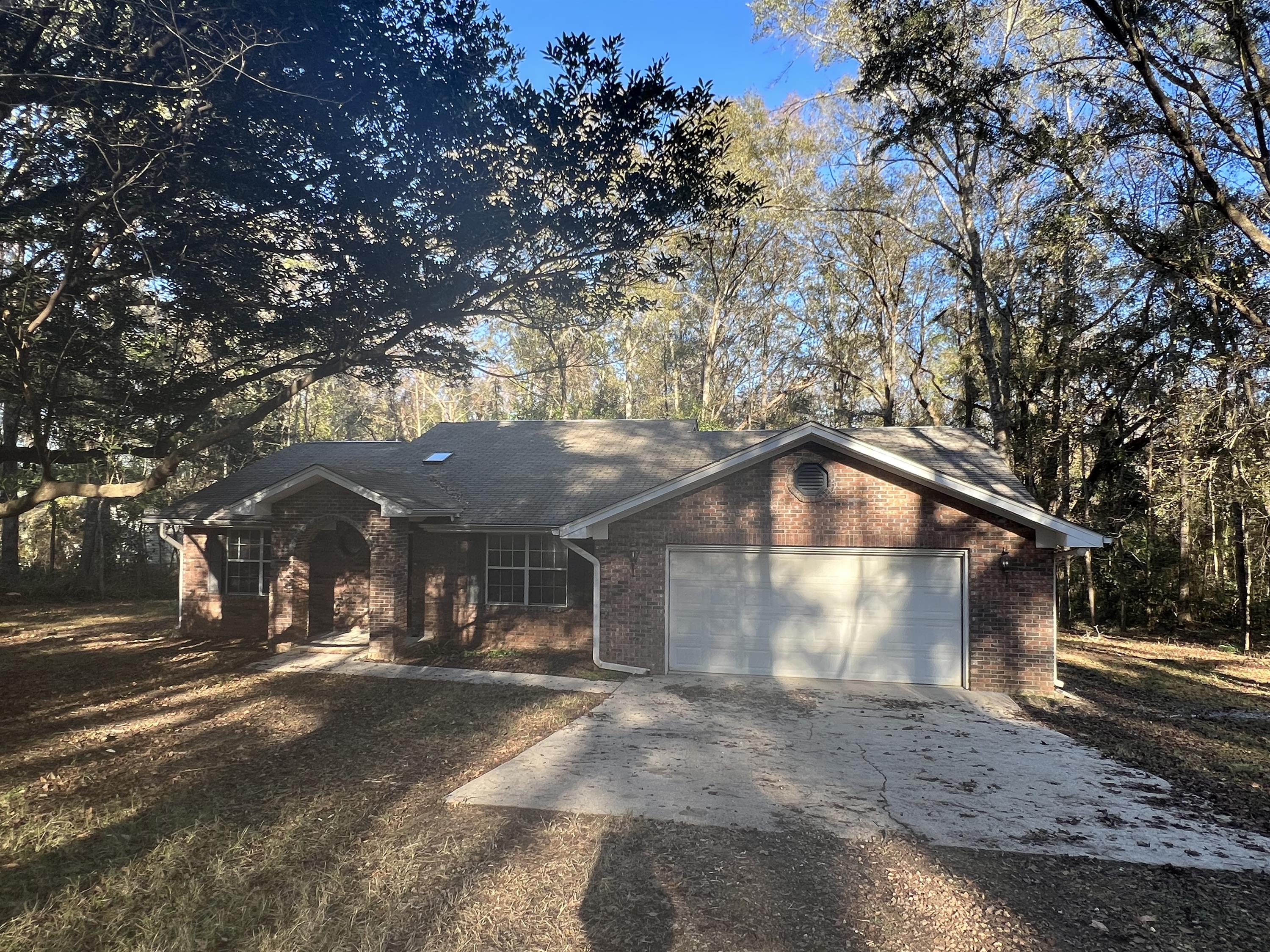 2733 Masterson Lane